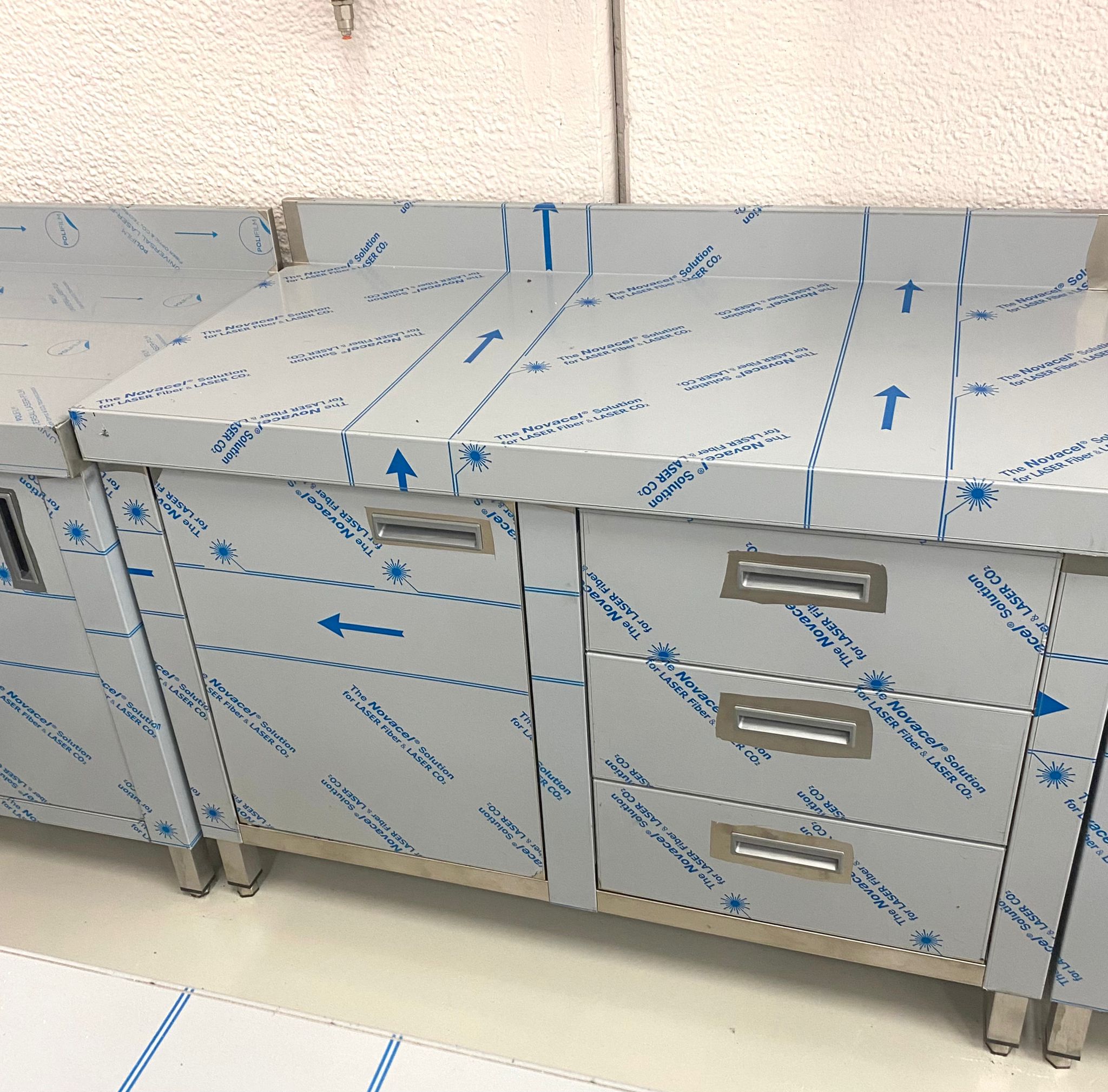 Sechser Emblema Ciondolo Portachiavi in Acciaio Inox Prezioso